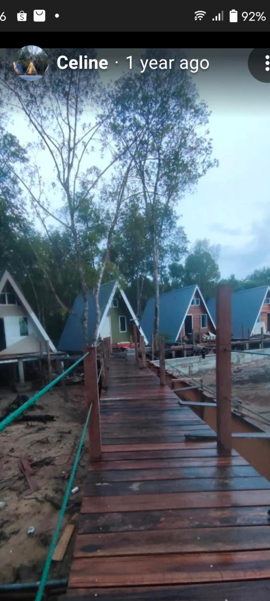 The Mangrove Villa Sematan Exteriör bild